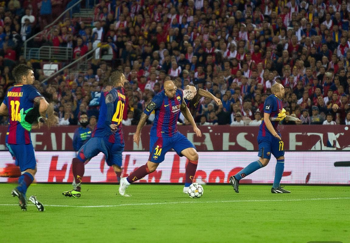 巴塞罗那VS马洛卡：焦点对决前瞻与战术分析(图5)